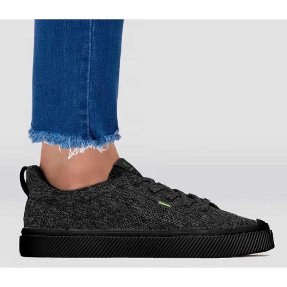 Cariuma Unisex IBI Low Stone Black Knit Sneakers Size W 6 M 4.5